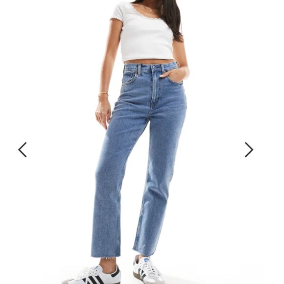 [Abercrombie & Fitch] Ultra High Rise Ankle Straight - Picture 1 of 8